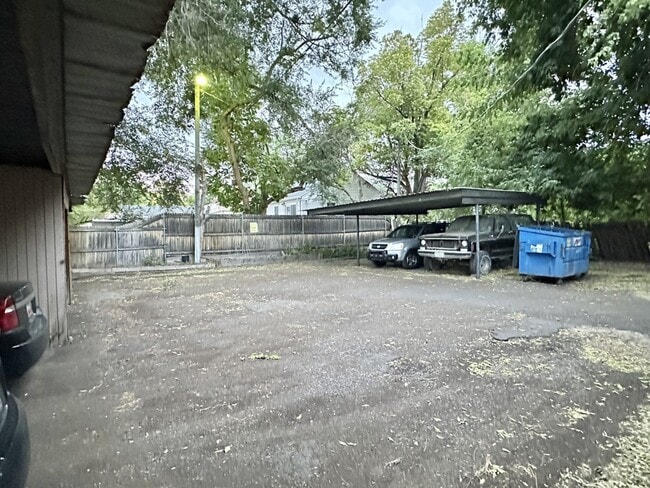 Building Photo - 2175 S 300 E