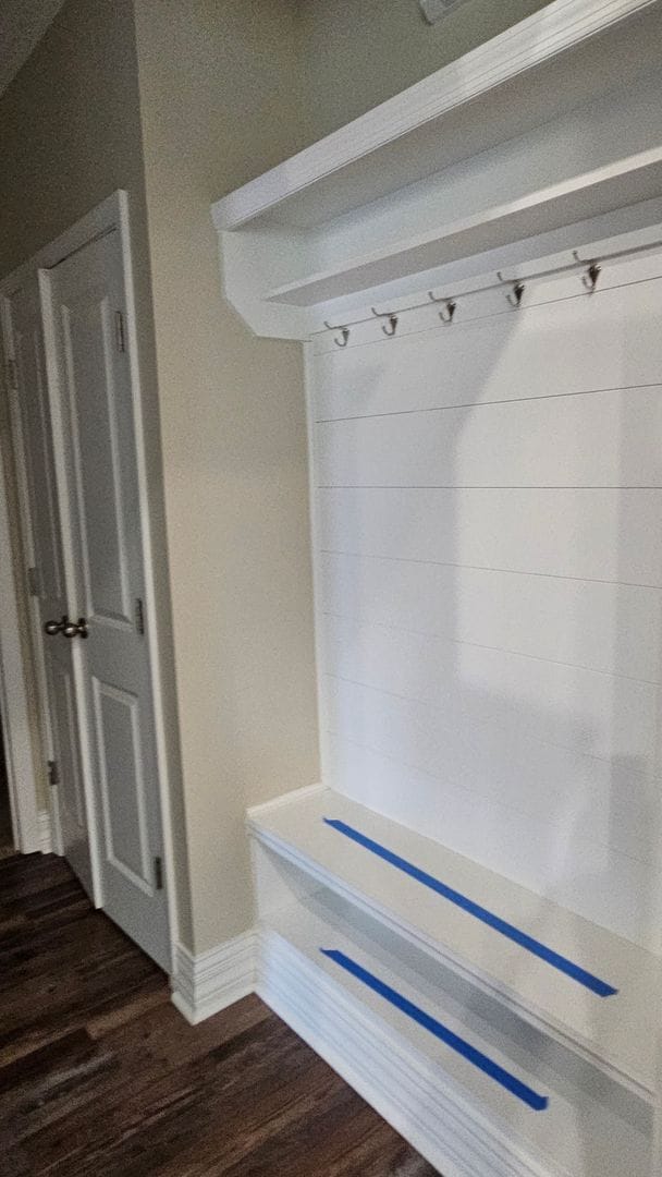 Building Photo - Knights Landing four bedroom home