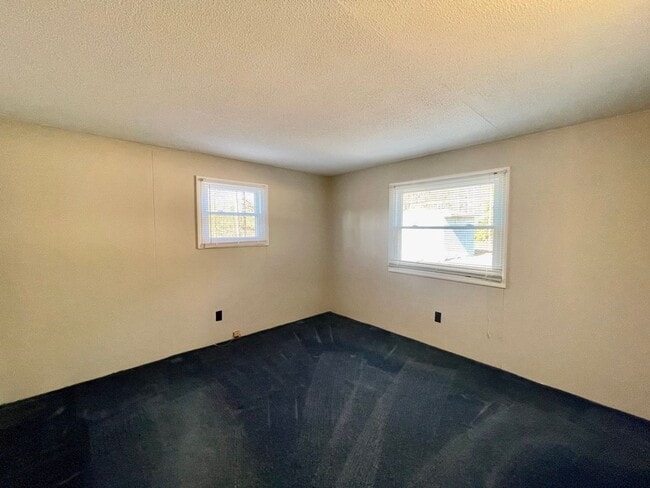 Building Photo - 14341 Wells Ln