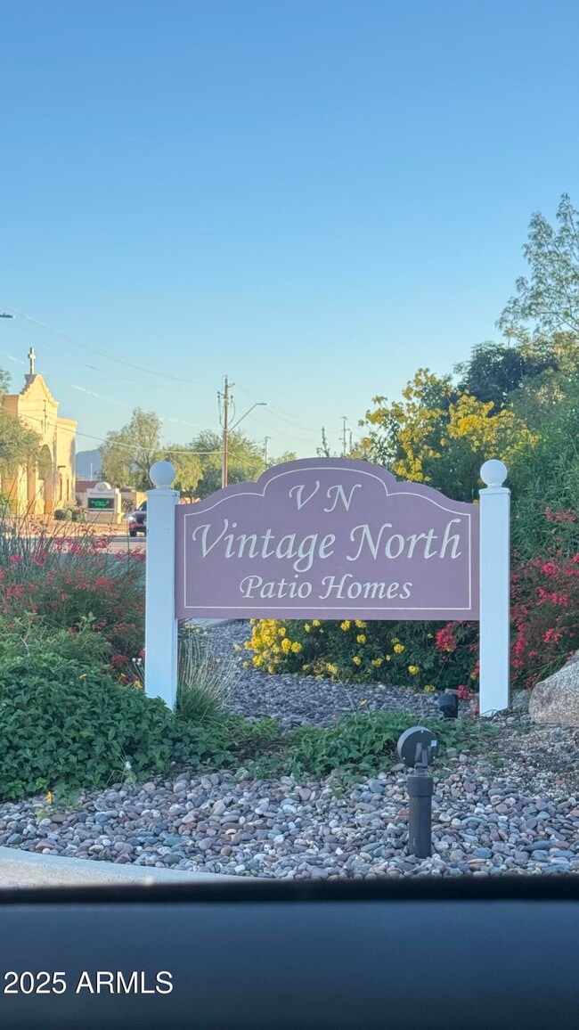 Building Photo - 15020 N 40th St