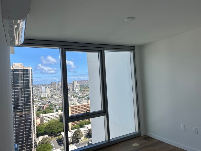 Building Photo - Brand New- 1-bedroom, 1-bath with 1-parking