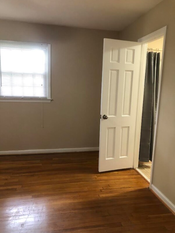 Building Photo - 4407 Victoria Blvd