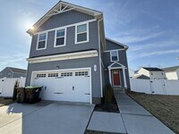 Building Photo - 4 Bedroom Modern Home in York County