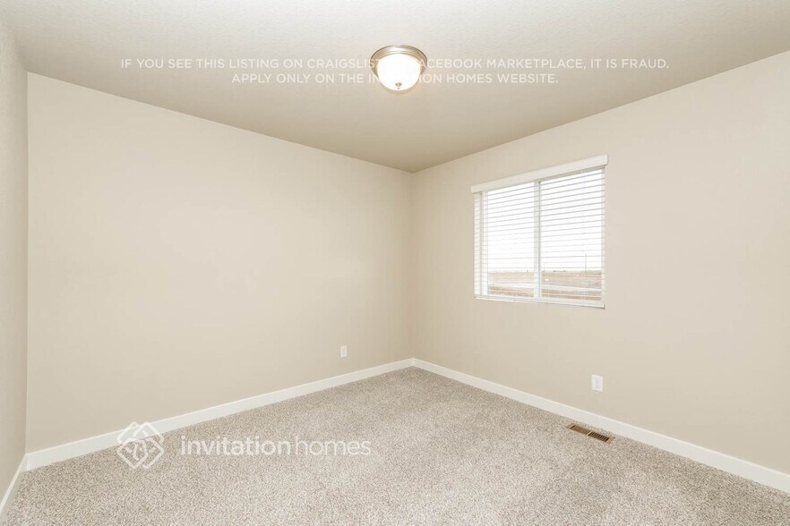 Building Photo - 11811 Mission Peak Pl