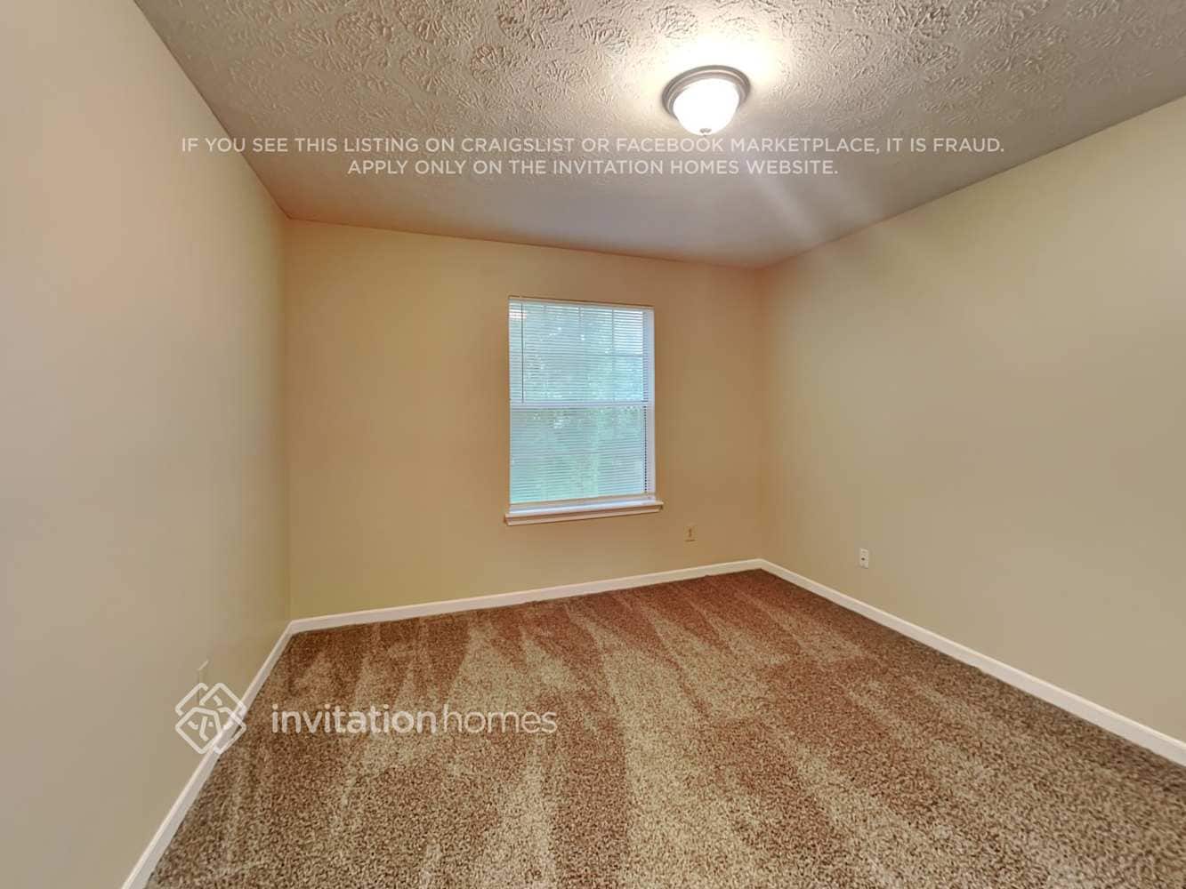 Building Photo - 245 Gemstone Pl