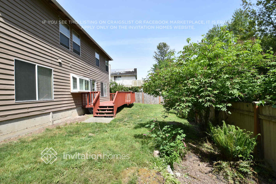 Building Photo - 32724 17th Ave SW