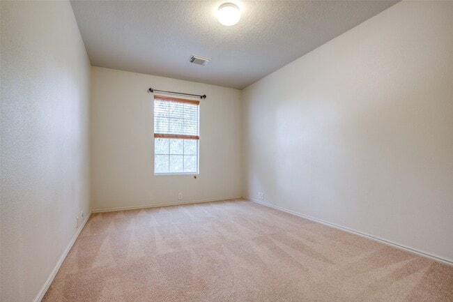 Building Photo - 23838 Pebworth Pl
