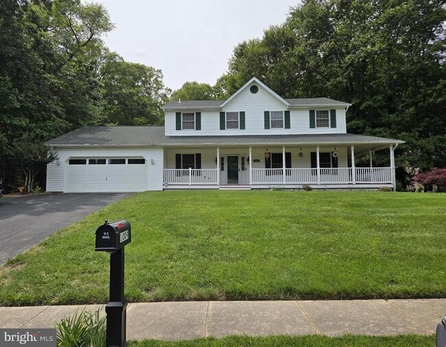 Primary Photo - Kings Grant-Colonial For Rent