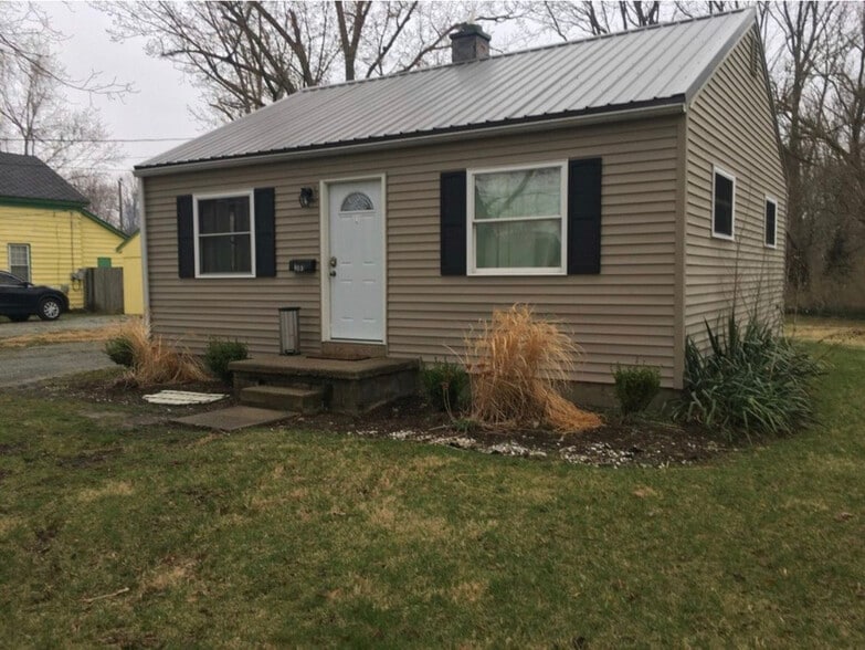 Building Photo - 381 Alena St