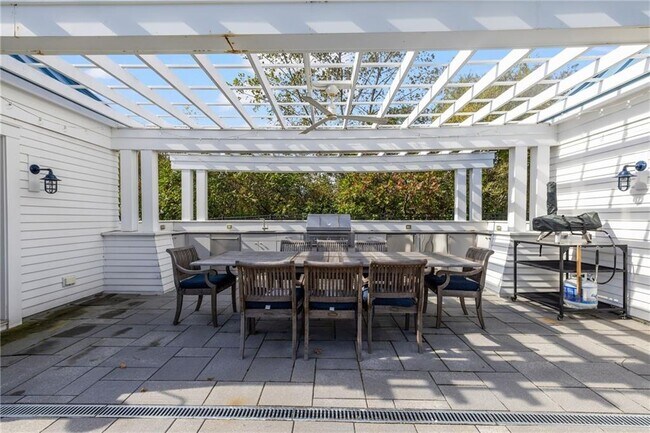 Building Photo - 46 Carnegie Heights Dr