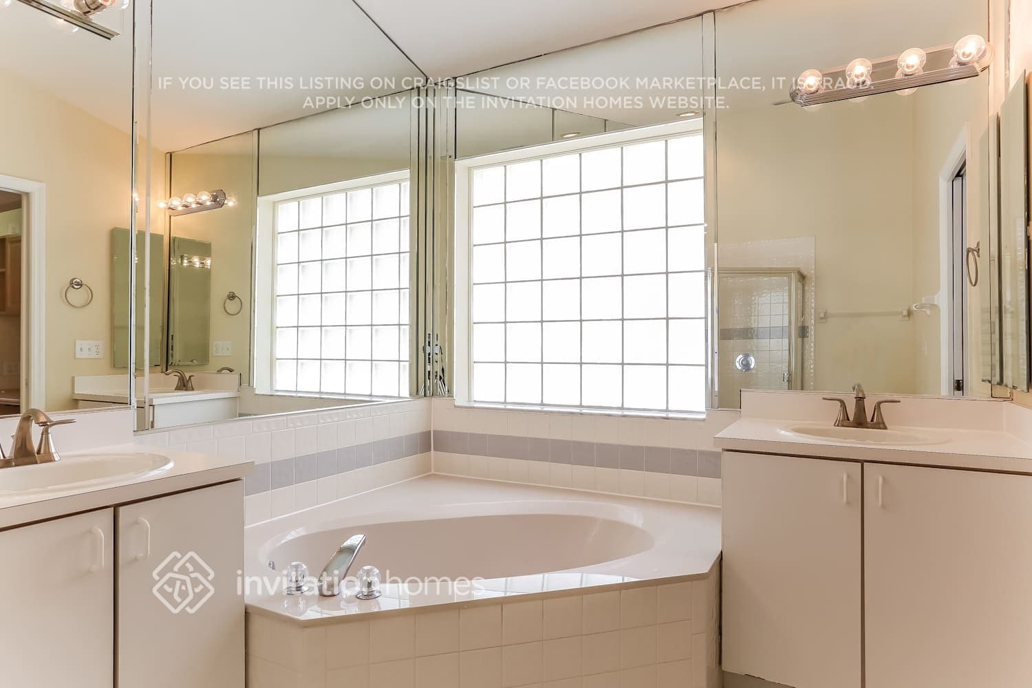 Building Photo - 7567 Stirling Bridge Blvd N