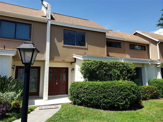 Building Photo - 134 Lago Vista Blvd