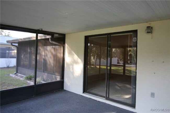 Building Photo - 1873 Arrowwood Ln