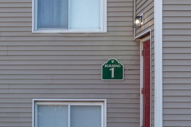 Primary Photo - 36 Woodbury Ave