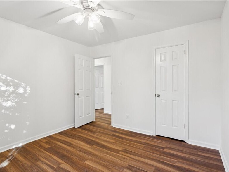 Building Photo - 112 Winder Rd