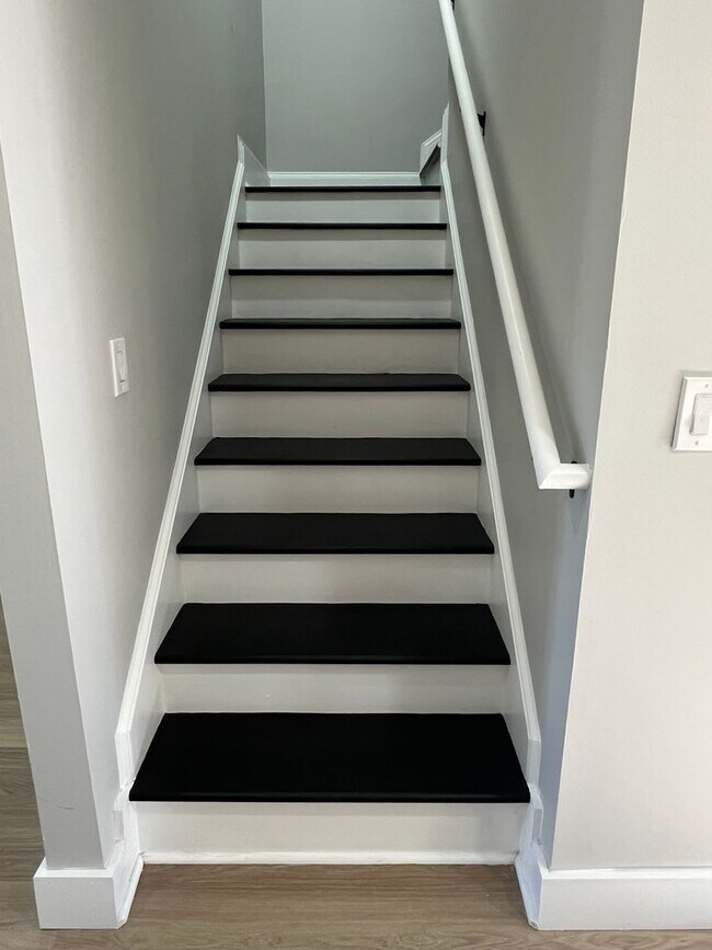 Building Photo - Remodeled Home with Excellent Location and Privacy - The Traditions