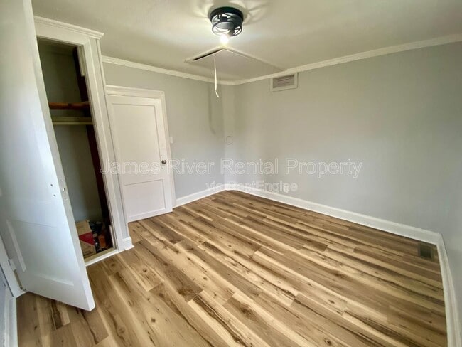 Building Photo - 1805 Ridge Ave