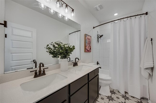 Building Photo - 1905 Red Berry Pass