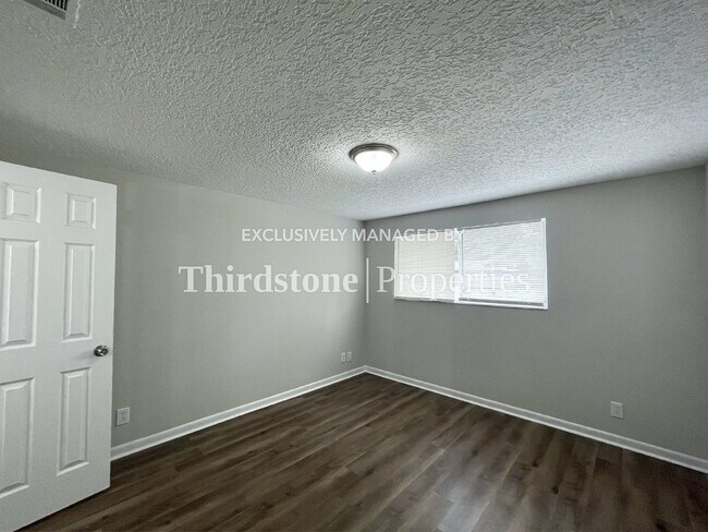 Building Photo - 5164 Timawatha Ave