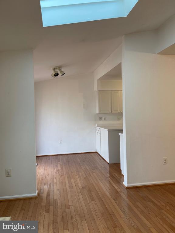 Building Photo - 12235 Tildenwood Dr