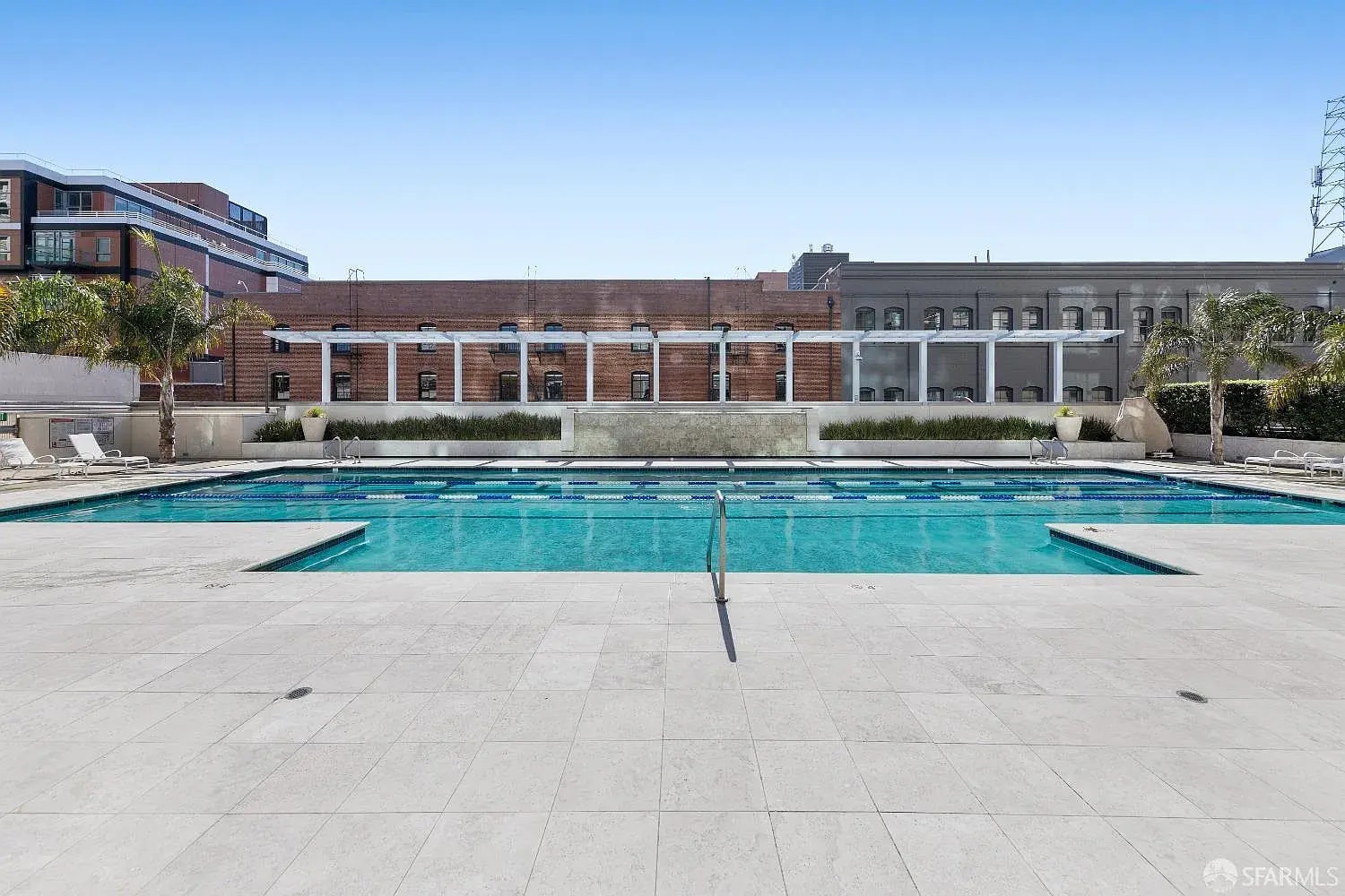 Building Photo - 229 Brannan St