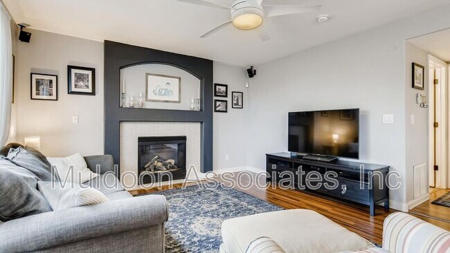Building Photo - 4844 Little London Dr