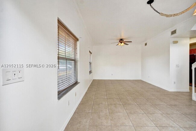 Building Photo - 2316 Coral Reef 4705