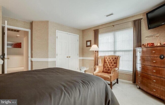 Building Photo - 9810 Bolton Village Ct