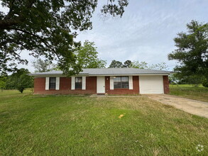 Building Photo - Available now FOR RENT in Pansey, AL!!