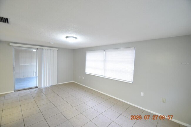 Building Photo - 3221 Topp Dr