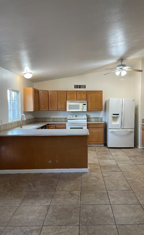 Building Photo - 10818 W Heatherbrae Dr