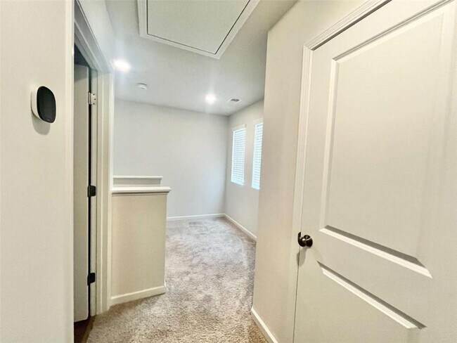 Building Photo - 5129 Sidney Sq Dr