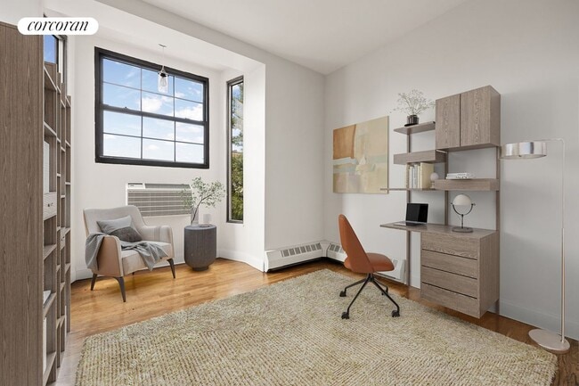 Building Photo - 497 6th Ave