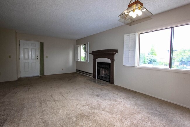 Building Photo - Granite Creek Condominium - APPLICATION PE...