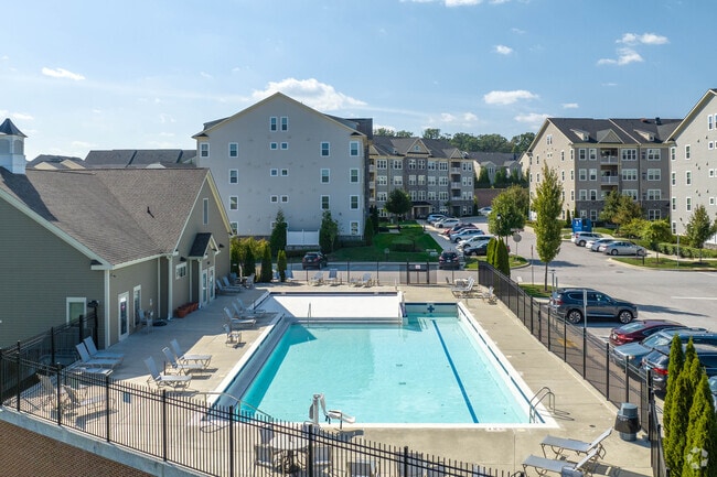 Building Photo - Courtyards at Waverly Woods