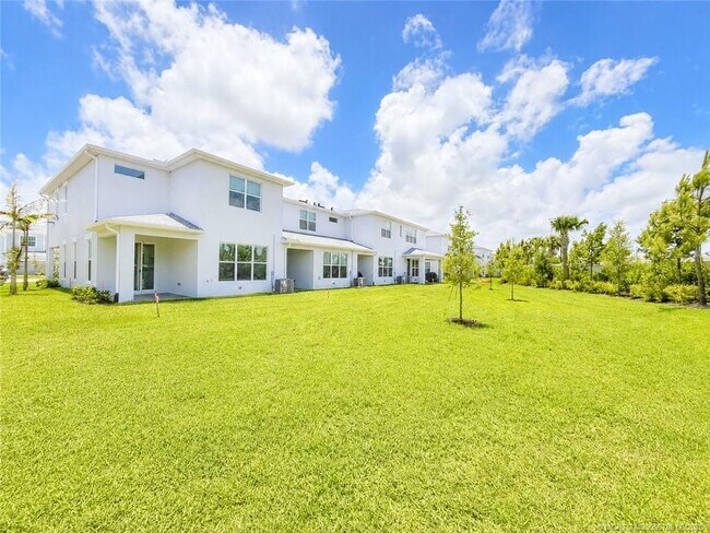 Building Photo - 3583 NW Solange Ct
