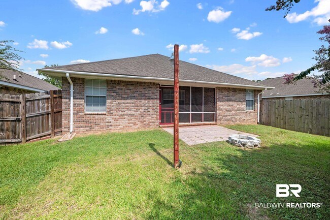 Building Photo - 13097 Concord Dr E