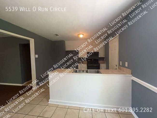 Building Photo - 5539 Will O Run Cir