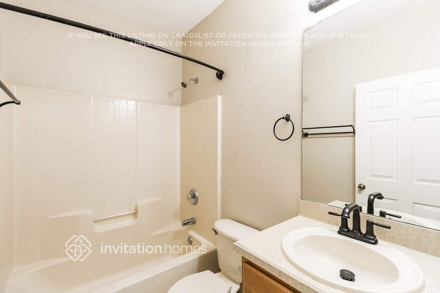 Building Photo - 4122 Collinwood Dr