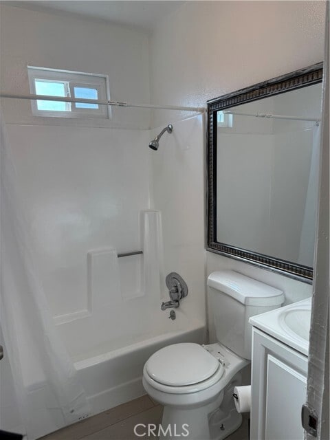 Building Photo - 1540 W 51st Pl