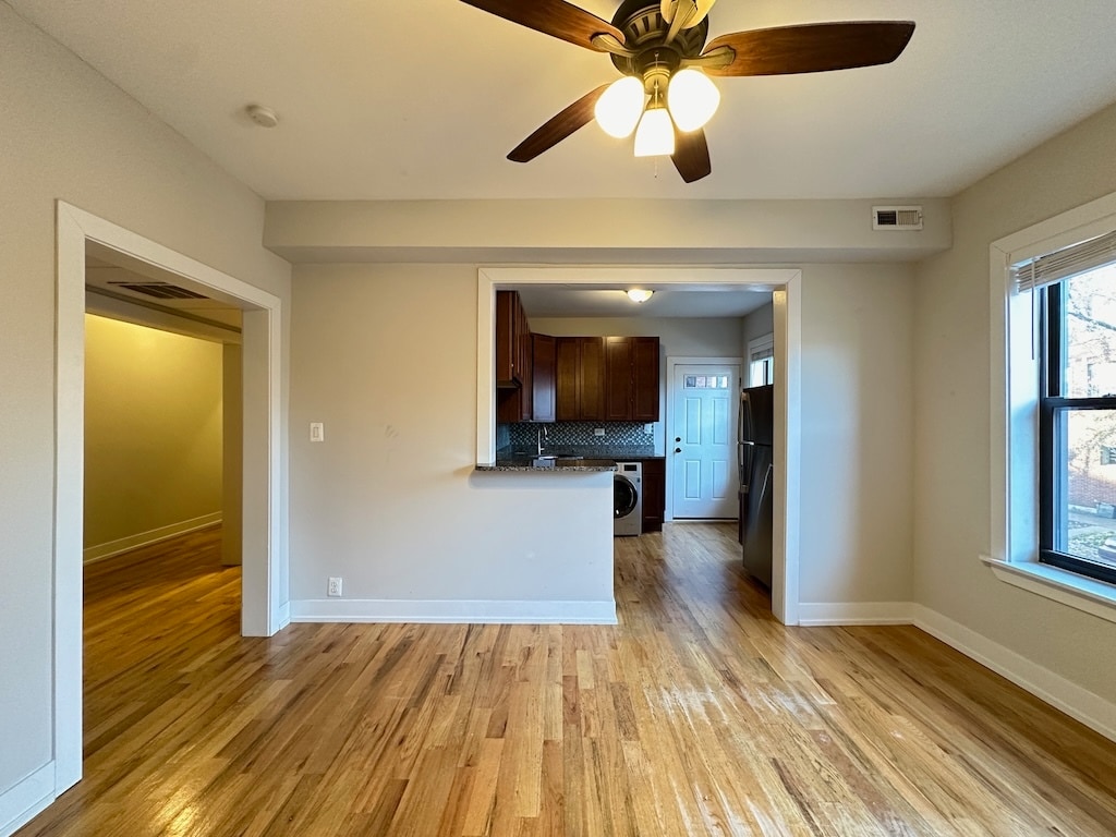 Building Photo - 3535 N Racine Ave