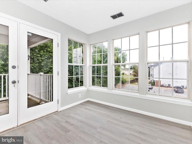 Building Photo - 615 Himes Ave