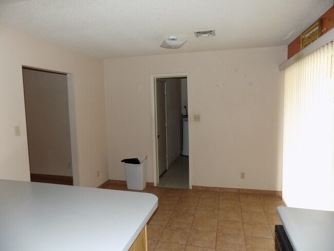 Building Photo - 4544 W 18th St