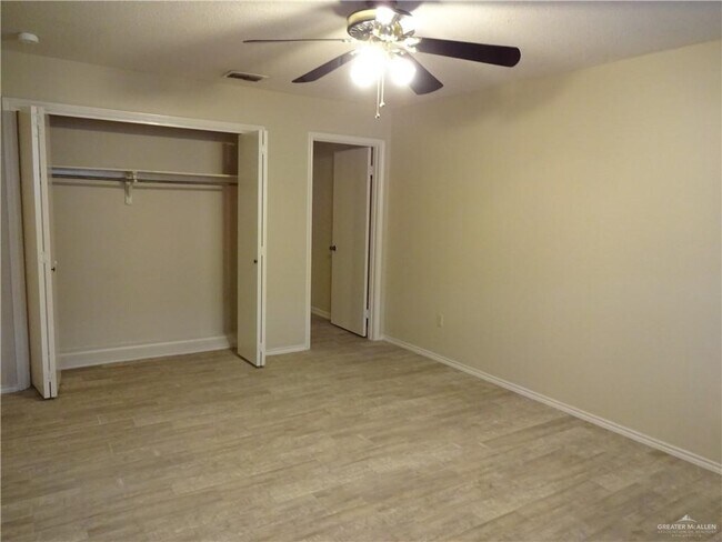 Building Photo - 111 Yuma Ave