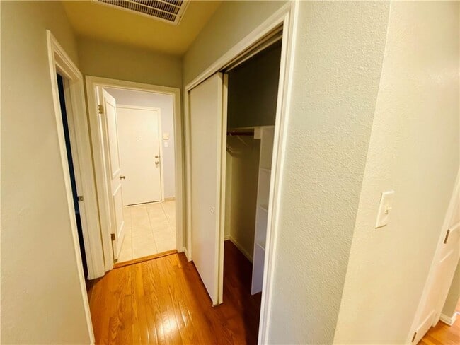 Building Photo - 3811 Julianas Way