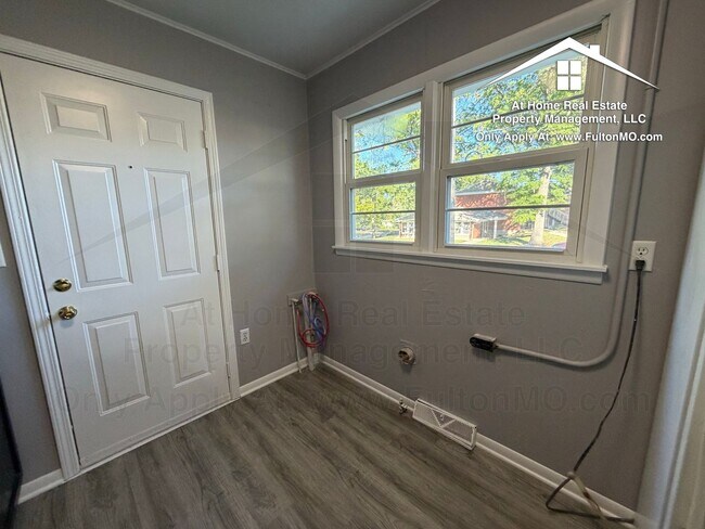 Building Photo - 301 Bryant St