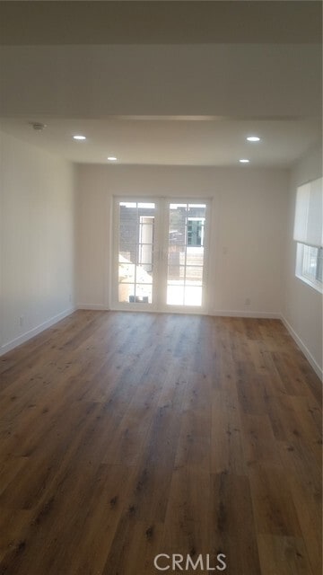 Building Photo - 1907 W 154th Pl