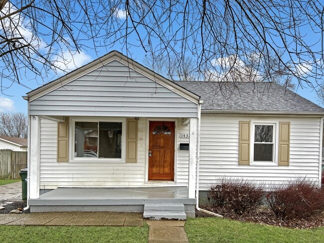 Primary Photo - 1432 Parkamo Ave
