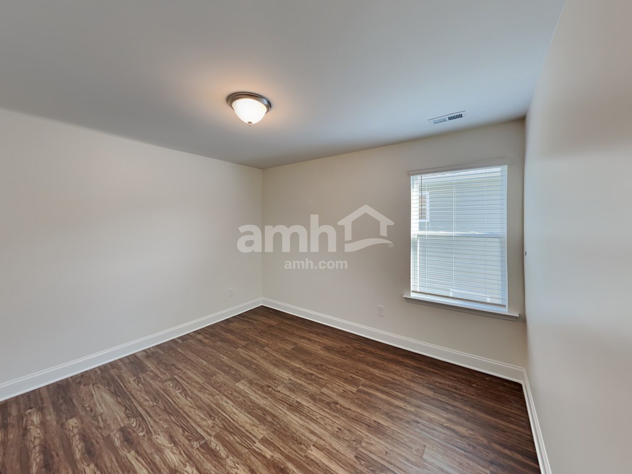 Building Photo - 6192 W Calle Lingo