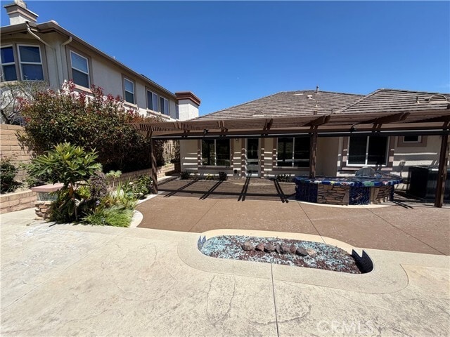 Building Photo - 28911 Drake